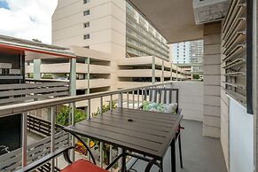 Lewers Street - Suite 401