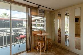 Lewers Street - Suite 401