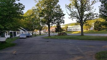 Franconia Notch Motel