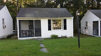 Franconia Notch Motel