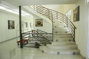 Gran Hotel Residencial Galerias