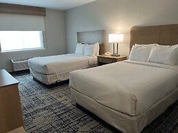 Riverside Hotel