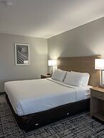 Riverside Hotel