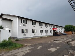 Tower Inn