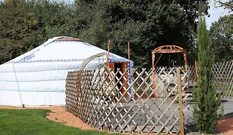 Hébergements Insolites Domaine Arvor SPA