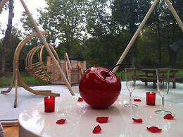 Hébergements Insolites Domaine Arvor SPA