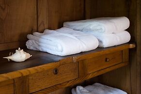 Hébergements Insolites Domaine Arvor SPA