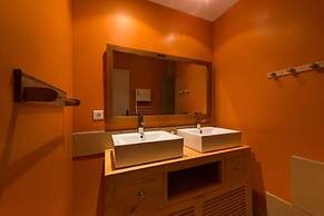 Hébergements Insolites Domaine Arvor SPA