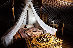 Hébergements Insolites Domaine Arvor SPA