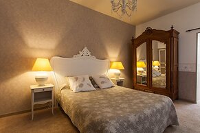 Hébergements Insolites Domaine Arvor SPA