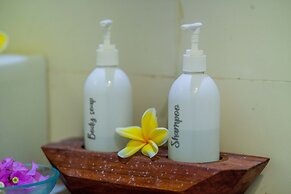 D'Muncuk Huts Lembongan