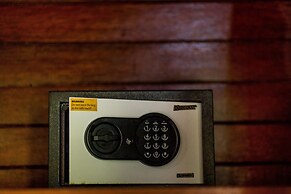 D'Muncuk Huts Lembongan