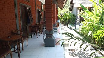 Ojeks Homestay