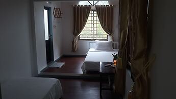 Tropical Valley Homestay