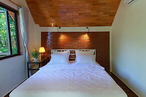 Tropical Valley Homestay