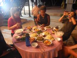 Tropical Valley Homestay