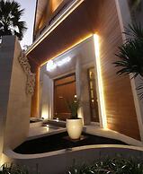 Onesouth Boutique Hotel Pulau merah
