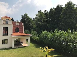 Sapanca Villa Natura Gol Evi