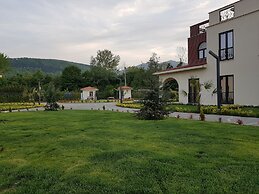 Sapanca Villa Natura Gol Evi