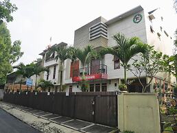 Rumah Tawa Hotel