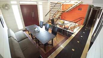 Rumah Tawa Hotel