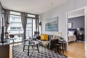 Luxurious 2-bedroom Condo