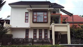 Rumah Tawa Guesthouse 2