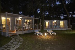 Baia Domizia Camping Village