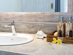 Hiburan Villas by Villa Finder