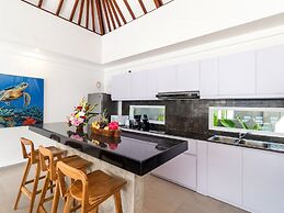 Hiburan Villas by Villa Finder