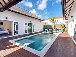 Hiburan Villas by Villa Finder