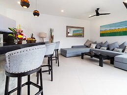 Villa Hiburan 1 by Villa Finder