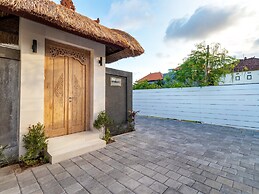 Villa Hiburan 2 by Villa Finder