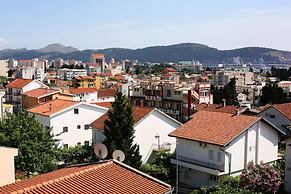 Aparthotel Monterria