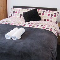 Spacious Flat Fenham