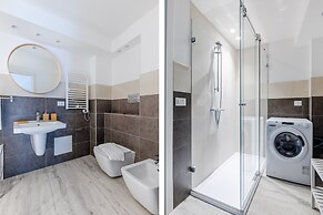 Solemar Sicilia - Galleria Maqueda