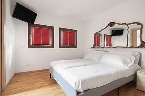 Solemar Sicilia - Galleria Maqueda