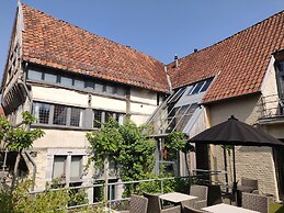 Apart-Hotel Op De Beek Anno 1410