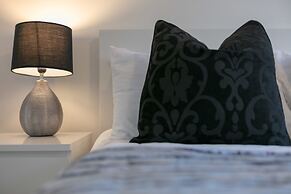 Isla Retreat – Donnini Apartments