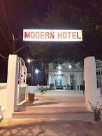Modern Hotel Falougha
