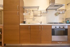 Romantic Pitti by Mmega