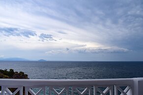 Muses Seaside Villas