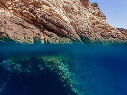 Muses Seaside Villas