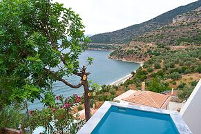 Muses Seaside Villas