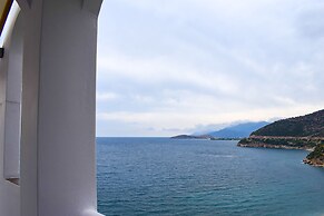 Muses Seaside Villas