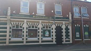 Shanahans B&B with Sports Bar