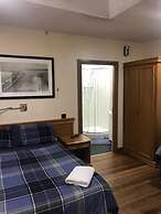Shanahans B&B with Sports Bar