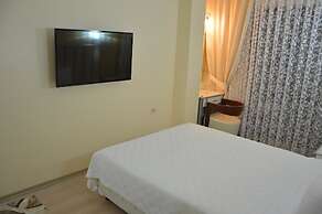 Remay Hotel