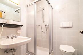 Guesthouse Pension Grafenstein