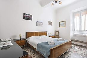 Le Grazie Apartments in Superb Location